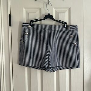 The Riviera Short